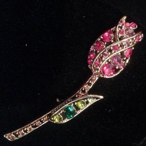 Rhinestone long stem rose 2.75" brooch